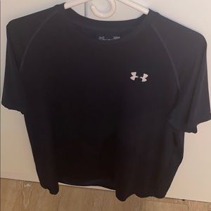 Navy blue under armour drive fit shirt